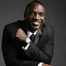 Lonely by akon sampled bobby vinton's mr. Akon Vagalume