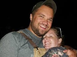 Alycia Van Ellis and Kyle Geise's Wedding Website