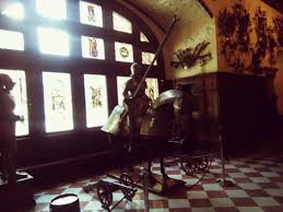 Maybe you would like to learn more about one of these? Ena Sabbatokyriako Sthn Xwra Toy My8oy Komh Drakoyla Roymania Travelsecrets Gr