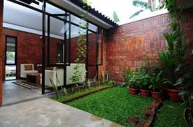 Tampilan taman akan mempercantik eksterior rumah kamu. Atap Taman Dalam Rumah Minimalis Desain Taman Atap Rumah