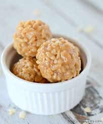 Rice Crispy Peanut Butter Balls These Easy No Bake Treats Are Crunchy Chewy And Dow Easy Candy Recipes Peanut Butter Recipes Peanut Butter Balls Recipe