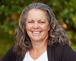 Lakes Business May 2023 by Lakes Weekly Bulletin