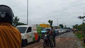 July, 10 2021 kembangkan observatorium, unmuh makassar uji coba teleskop buat pantau hilal Https Padang Tribunnews Com 2021 07 17 Polisi Dan Pihak Kecamatan Lubuk Begalung Bagikan Beras 15 Ton Kepada Pedagang Kaki Lima Https Cdn 2 Tstatic Net Padang Foto Bank Images Kapolsek Lubuk Begalung Akp Chairul Amri Nasution Jumat