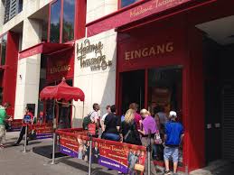 Kombiniere dein ticket für das madame tussauds berlin mit einem unvergesslichen besuch im berlin dungeon und im sea life berlin und spare dabei 30% gegenüber dem einzelkauf! Madame Tussauds Berlin Compare Ticket Prices From Different Websites To Save Time And Money