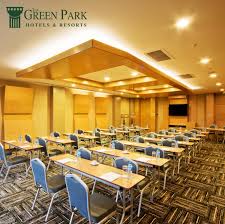 acil kalabalik bir toplantiniz mi var o zaman the green park pendik hotel convention center in 73 kisi kapasiteli aydin toplanti salonu hizmetinizde park