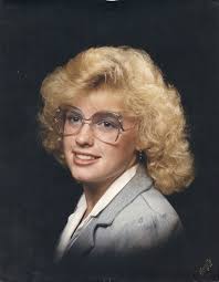 Diana Hough's Instagram, Twitter & Facebook