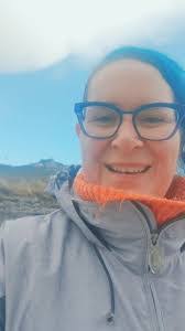 Rachel Lough's Instagram, Twitter & Facebook