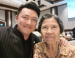 Derrick Ang & Partners (@Derrickangandpartners) • Facebook