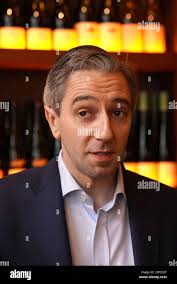 General shop ireland hi-res stock photography and images