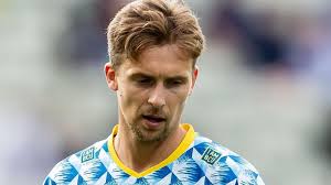 Miles Hammond: Gloucestershire batter signs new three-year deal