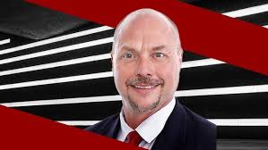 Faculty Spotlight: Chris Davison