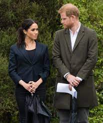 Prince harry and his wife, meghan, welcomed the youngest member of the british royal family, a daughter named lilibet diana, in santa barbara, california, on friday, the couple announced sunday. Harry Und Meghan Durfen Laut Queen Nicht Mit Sussex Royal Marke Werben Royals Bild De