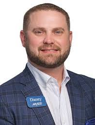 Ryan Faust's Instagram, Twitter & Facebook