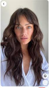 Carol Puga's Instagram, Twitter & Facebook