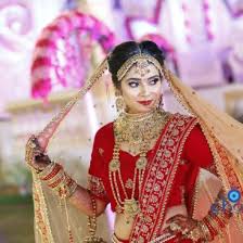 Social and lead image credit: Indian Bridal Photo Shoot In Delhi Dulhan Makeup Photos Photoportray