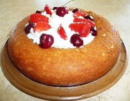 Mmmhh Delicieux Baba Facile A Realiser Pour Un Effet Du Tonnerre Ce Magnifique Biscuit Imbibe D Un Sirop Baba Au Rhum Gateaux Et Desserts Recette Dessert