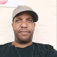 10 "Dwayne Lang" profiles