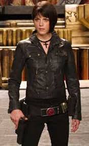 This subreddit is dedicated to the geeky women of science, scifi, video games, anime, fantasy, and any and every geeky genre that's out there. Pin By Jessika Nesis On Signature Badassery Liz Sherman Leather Jacket Leather Jackets Women