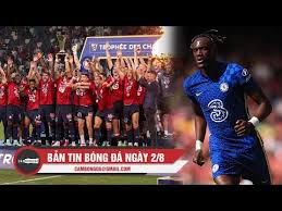 Uefa champions league (viết tắt là ucl, còn được biết đến với tên gọi cúp c1 châu âu) là một giải bóng đá cấp câu lạc bộ hàng năm được tổ chức bởi liên đoàn bóng đá châu âu (uefa) dành cho các câu lạc bộ có thứ hạng cao tại các giải vô địch quốc gia châu âu. Skn2el7 Mtbj8m