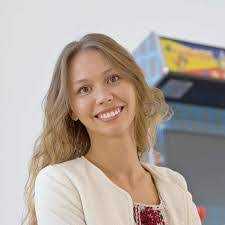 Ana Nogal's Instagram, Twitter & Facebook