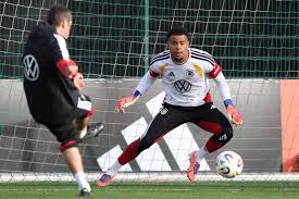 Noah Atubolu odd man out for Germany vs. Luxembourg