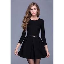 Robe noire courte fines bretelles réglables décolleté v élastique sous la poitrine longueur : Petite Robe Noire Evasee Courte Simple Chic Cdiscount Pret A Porter
