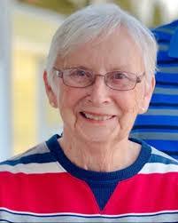 Holly Griggs's Instagram, Twitter & Facebook