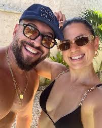 Linda Palermo's Instagram, Twitter & Facebook