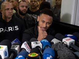 Jag är traumatiserad, jag vill att han ska betala för det han har gjort. Neymar S Rape Accuser Abandoned By Third Lawyer Sportstar