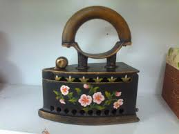 Pin De Ulku Yildirim Em Utu Ferro De Passar Antigo Enfeites Para Casa Artesanato Em Madeira