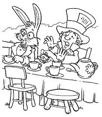 Mad hatter coloring pages are a fun way for kids of all ages to develop creativity, focus, motor skills and color recognition. Pin By Elisabetta Rabatti On Alice In Wonderland Disney Coloring Pages Alice In Wonderland Online Coloring Pages