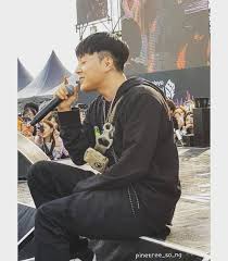 Pin By Yu On Mhm Rappers Rapper Rap