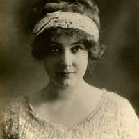 Razglednica Metke Gabrijelčič postcard