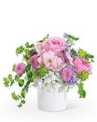 Flowers From Sally S Flowers Valentines Flowers Easter Flowers Flower Arrangements