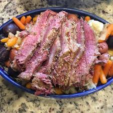 Canned corned beef does have a different flavor and this is a great way to serve it. Corned Beef And Cabbage I Recipe Allrecipes