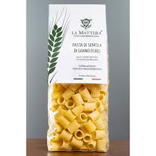 Very old shape belonging to the maccheroni family. Mezze Maniche Pasta Artigianale Trafilata In Bronzo La Mattera Azienda Agricola