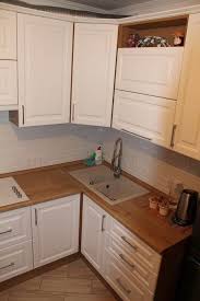дизайн маленькой кухни фото 9 кв м с холодильником Should You Do Your Own Kitchen Remodeling S Izobrazheniyami Kroshechnye Kuhni Nebolshie Kuhni Dizajn Nebolshoj Kuhni