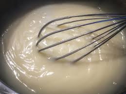 Now place the crema pasticcera in a bowl that you have placed over a bigger bowl filled with ice and water and whisk until. Crema Pasticcera Soda Con 1 Uovo Intero Seduti A Tavola
