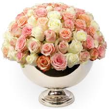 Flowers and champagne delivery usa. Pink Roses In A Vase To Place On A Table Or Any Area Gift Bouquet Rose Delivery Flower Gift