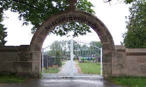 Das Ist Ein Echt Spannender Artikel Zum Thema Toranlagen Ich Werde Mich Dazu Mal Noch Etwas Mehr Informieren Toranlagen Schmuckzaun Doppelstabmatten
