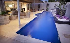 Another popular pool game that involves speed and fear—two of my favorite things to experience at the pool. 15 Wunderschone Sport Schwimmbad Designs