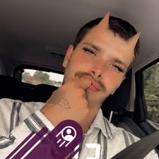 Audi RSQ8 in full Maxton Carbon Body-Kit 🚀☄️ . . . . . . . . (via  instagram📸: @gg2tuned) Follow❤️🤝