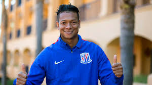 #atención el jugador de millonarios fredy guarín fue conducido por la policía en medellín, tras haber protagonizado un episodio de violencia intrafamiliar en la casa de sus padres. A1kdytkhwhnjxm
