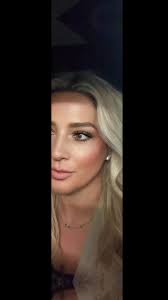 𝐵𝑒𝑐𝑐𝑎 𝐻𝑜𝑙𝑚𝑒𝑠🫶 (@beccaholmes8)'s videos with EVERYONE UNDER THIS  SOUND LOOK SO GOOD