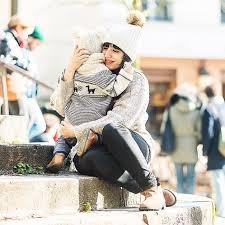 Une Nouvelle Etape Pour Charlie Cette Semaine Charlie A Fait Son Entree Dans La Section Des Grands A La Creche Nouvelle Salle In 2020 Fashion Winter Hats Hats
