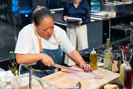 Chef Lee Anne Wong is stepping up to one of the toughest culinary challenges on TV! This Sunday, watch her go head-to-head with fellow Top Chef alum Chris Scott in Food Network's
