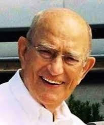 Albert Gooch's Instagram, Twitter & Facebook