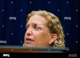 Andrew schultz hi-res stock photography and images