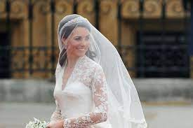 Check spelling or type a new query. Herzogin Catherine Mit Ihrem Brautkleid Pragte Sie Ein Jahrzehnt Gala De
