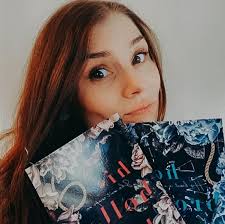 Bully God: An Anthology: Holmes, R., Brandy, Meagan, Tessier, Shantel,  Lorraine, Tracy, Mariano, Sam, King, Kayleigh: 9798418902948: Books